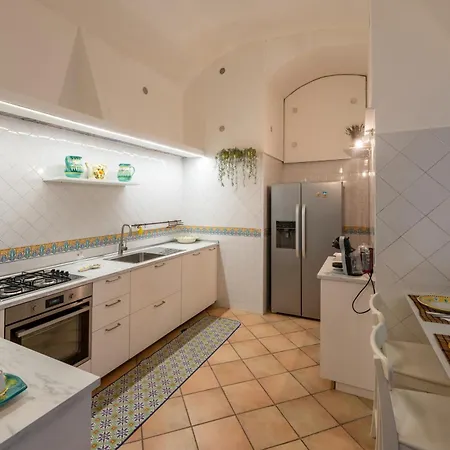 Divina - Pool And Gardens With Wonderful Sea View Villa