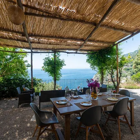 Divina - Pool And Gardens With Wonderful Sea View *
