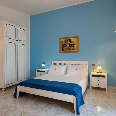 Divina - Pool And Gardens With Wonderful Sea View *