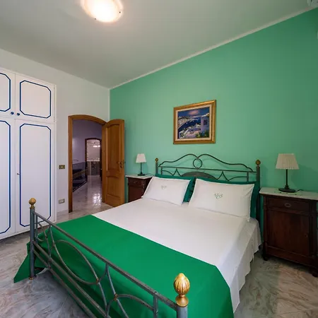 Divina - Pool And Gardens With Wonderful Sea View *